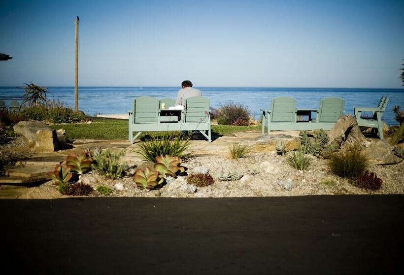 فندق Cambria Shores Inn