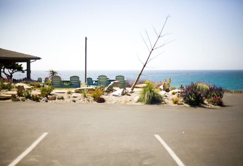 فندق Cambria Shores Inn