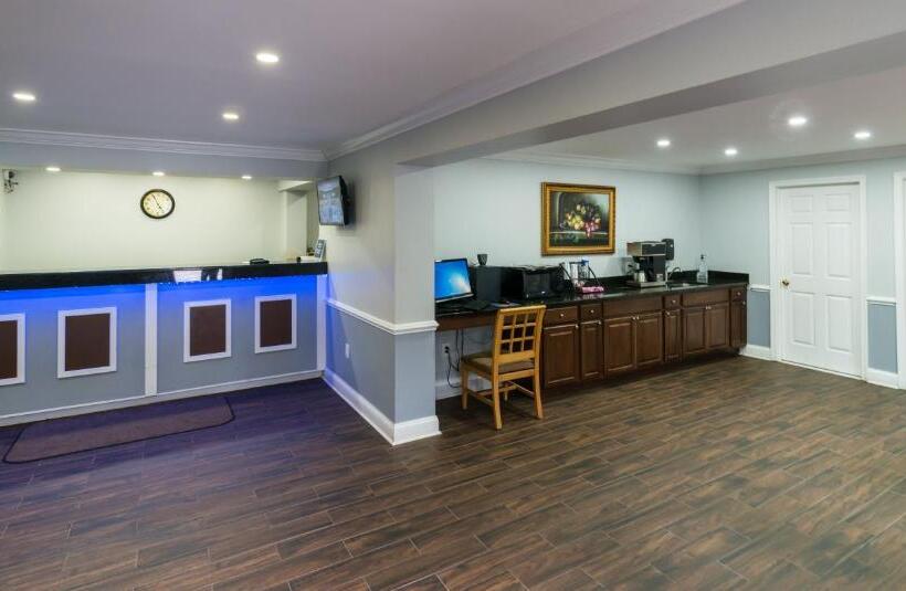 Отель Cambridge Inn