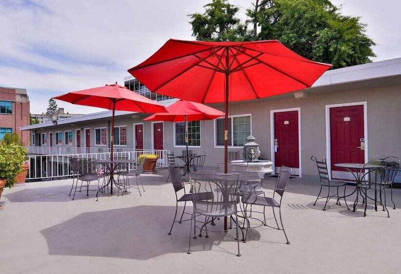 호텔 Campus Inn & Suites Eugene Downtown