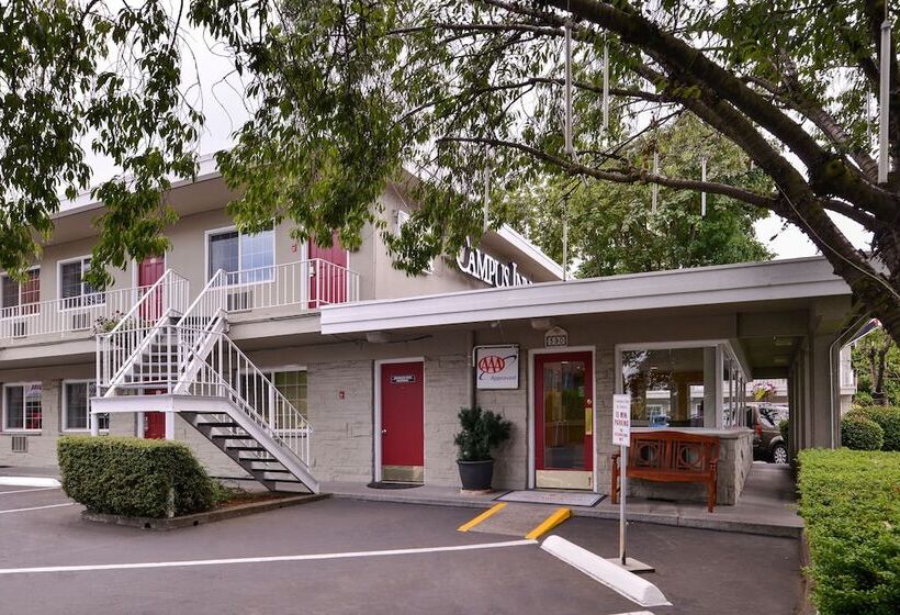 호텔 Campus Inn & Suites Eugene Downtown