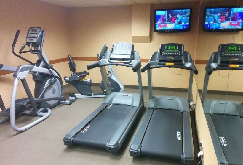 فندق Canal Park Lodge