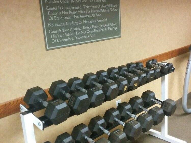 فندق Canal Park Lodge