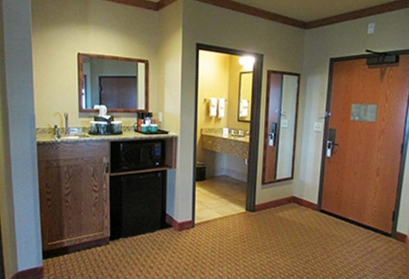 فندق Canal Park Lodge