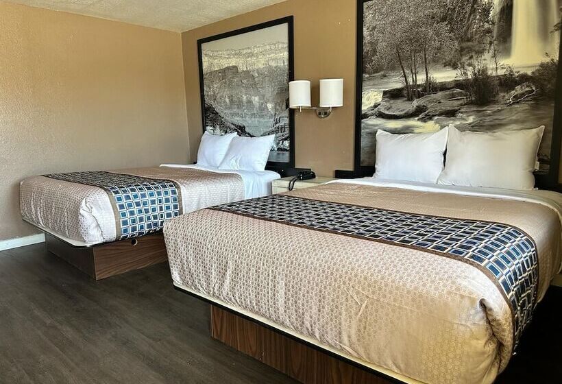 هتل Canyon Inn Flagstaff