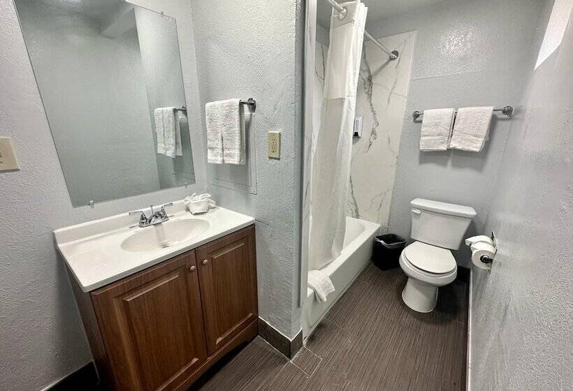 هتل Canyon Inn Flagstaff