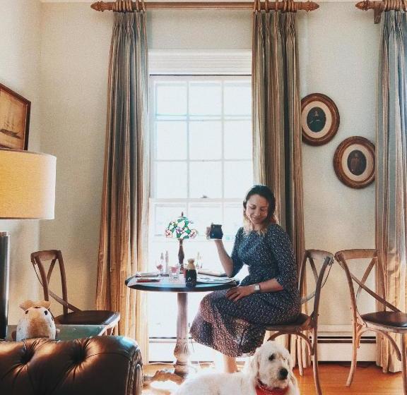 酒店 Captain Freeman Inn