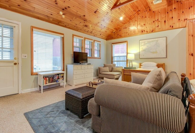 酒店 Captain Lawrence Inn