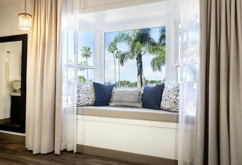 فندق Cardiff By The Sea Lodge