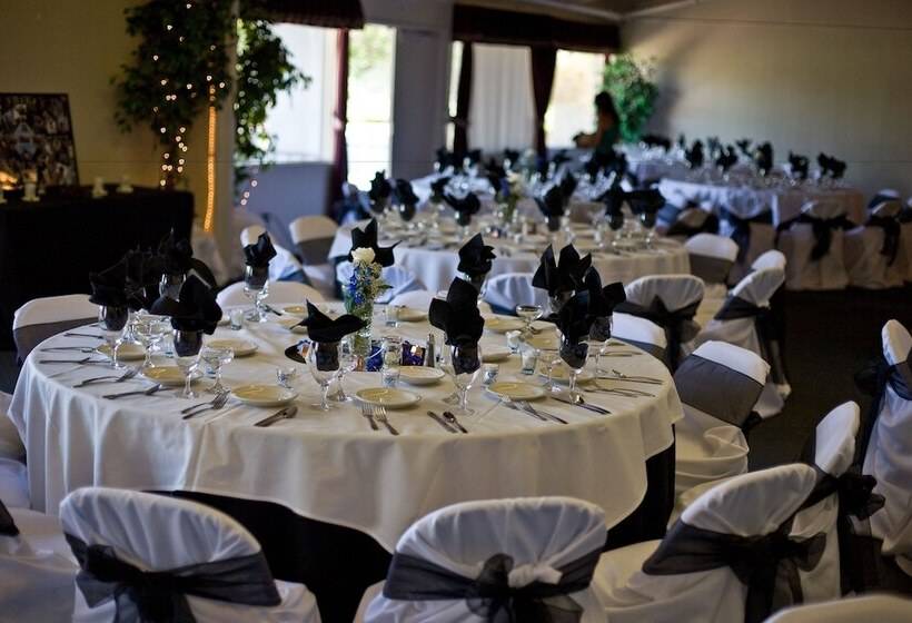 Carlton Oaks Lodge, Ascend Hotel Collection