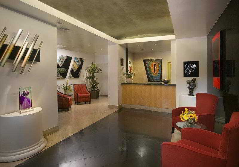 فندق Carlyle Inn