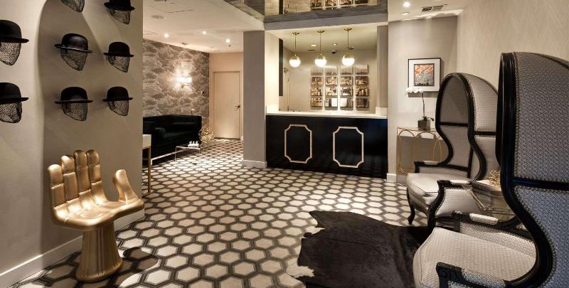 فندق Carlyle Inn