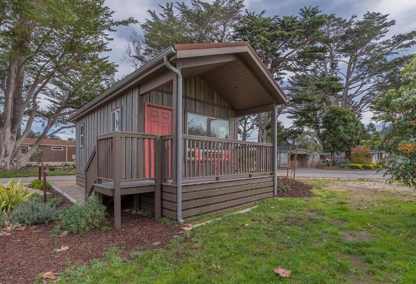 ホテル Carmel River Inn