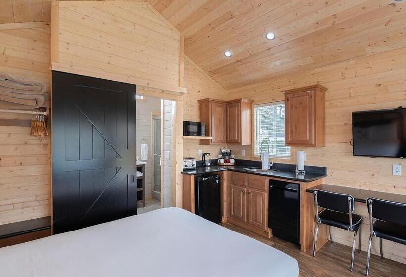 ホテル Carmel River Inn