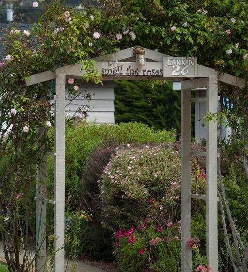 酒店 Carmel River Inn