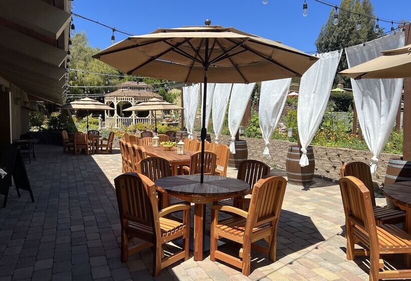 호텔 Carmel Valley Lodge