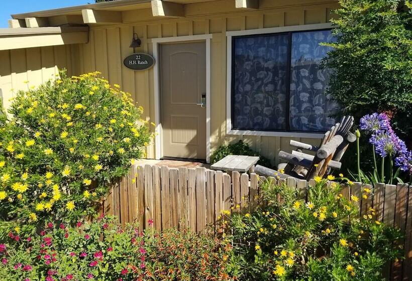 호텔 Carmel Valley Lodge