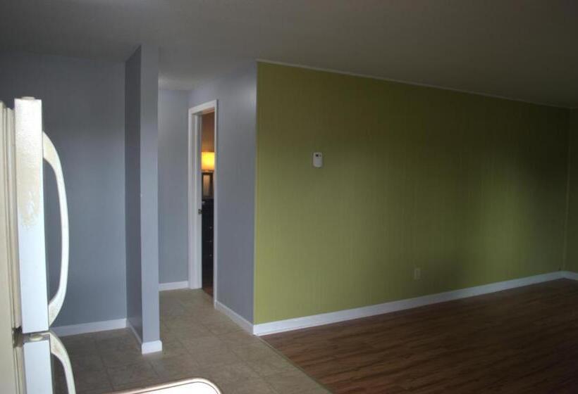 酒店 Carrier Motor Lodge