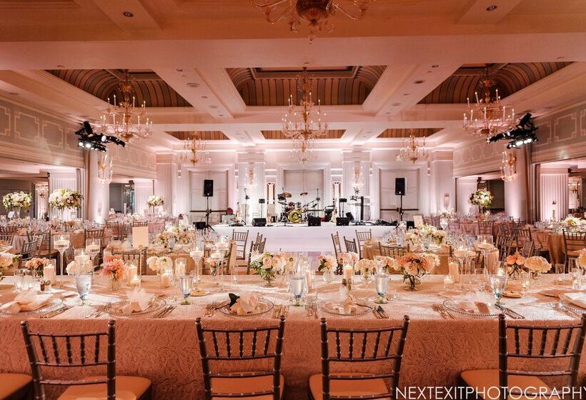 Отель Casa Del Mar