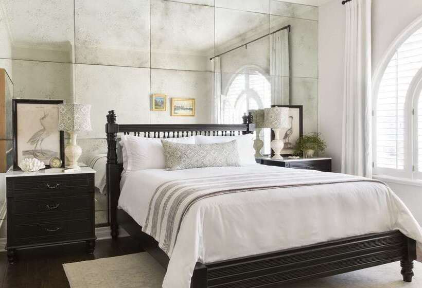 Отель Casa Del Mar