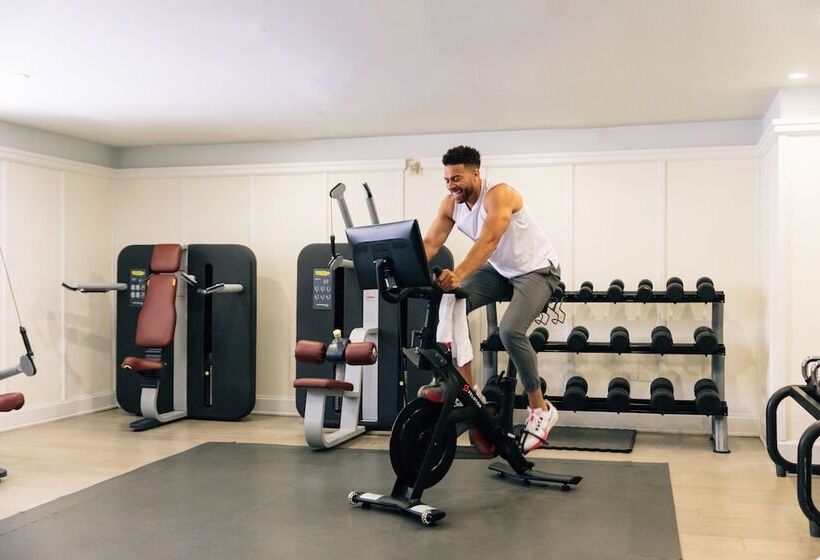 Отель Casa Del Mar