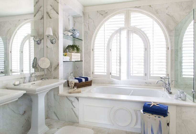 Отель Casa Del Mar