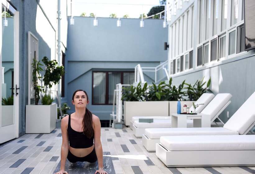 Casa Madrona Hotel And Spa