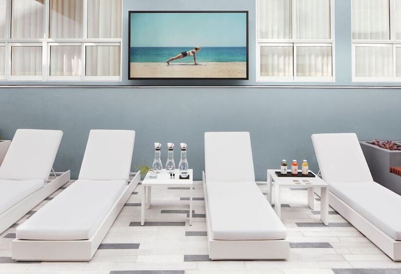 Casa Madrona Hotel And Spa