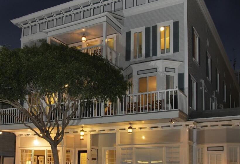 فندق Catalina Island Inn