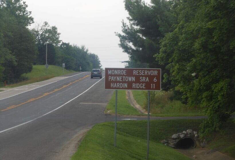 فندق Century Suites