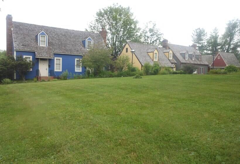 فندق Century Suites