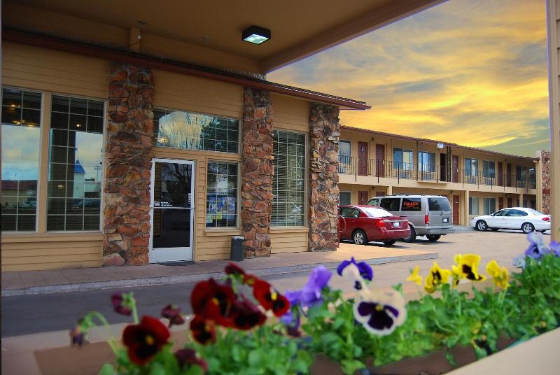 فندق Cimarron Inn Klamath Falls