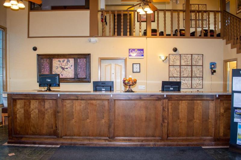 فندق Cimarron Inn Klamath Falls