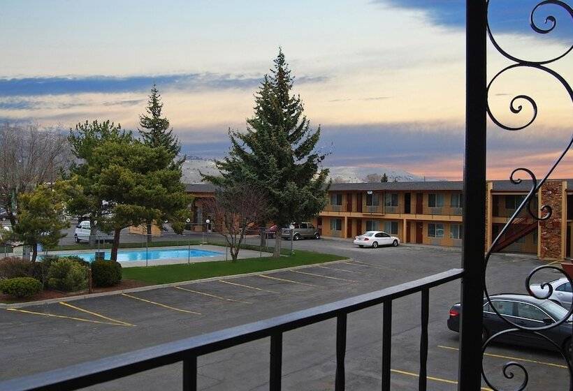فندق Cimarron Inn Klamath Falls