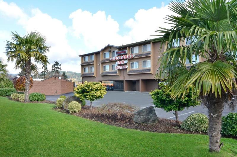 فندق Clackamas Inn And Suites