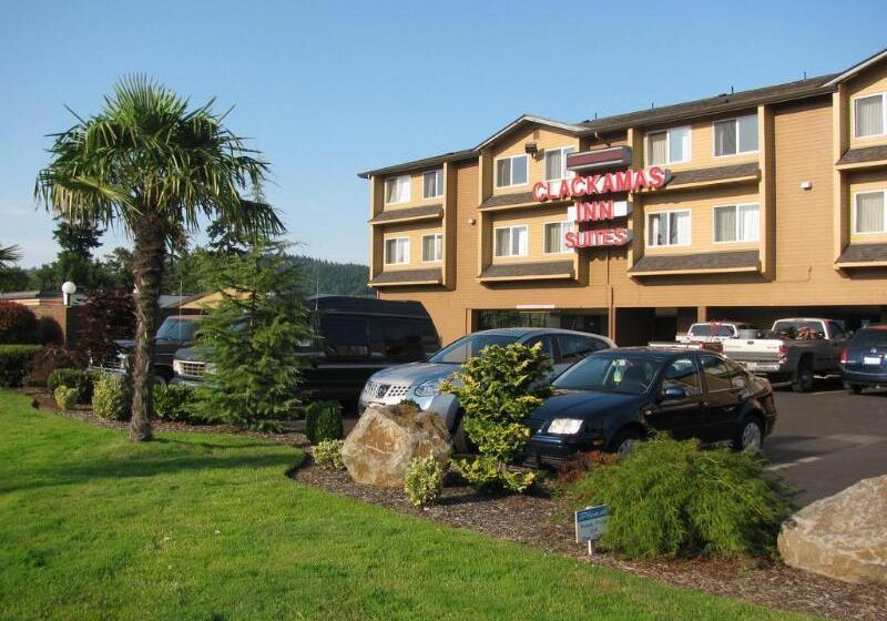 فندق Clackamas Inn And Suites