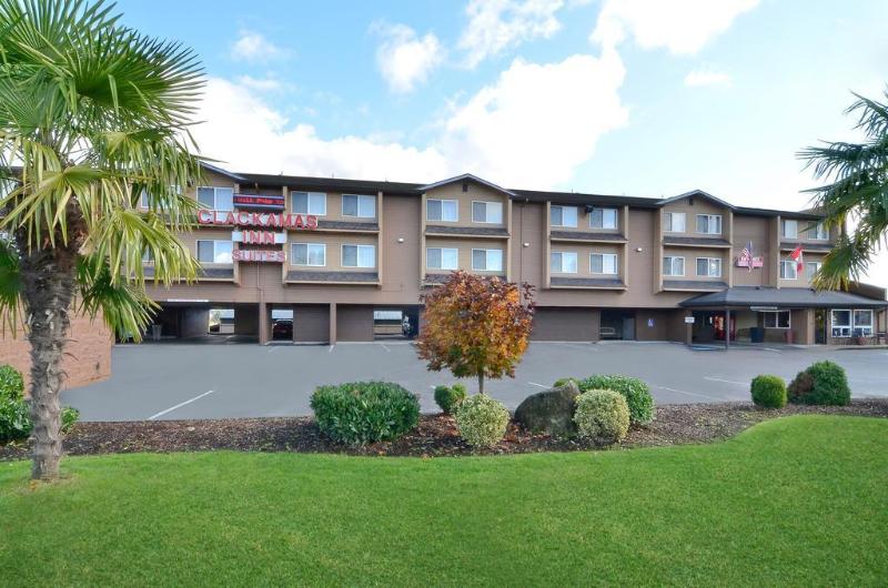 فندق Clackamas Inn And Suites