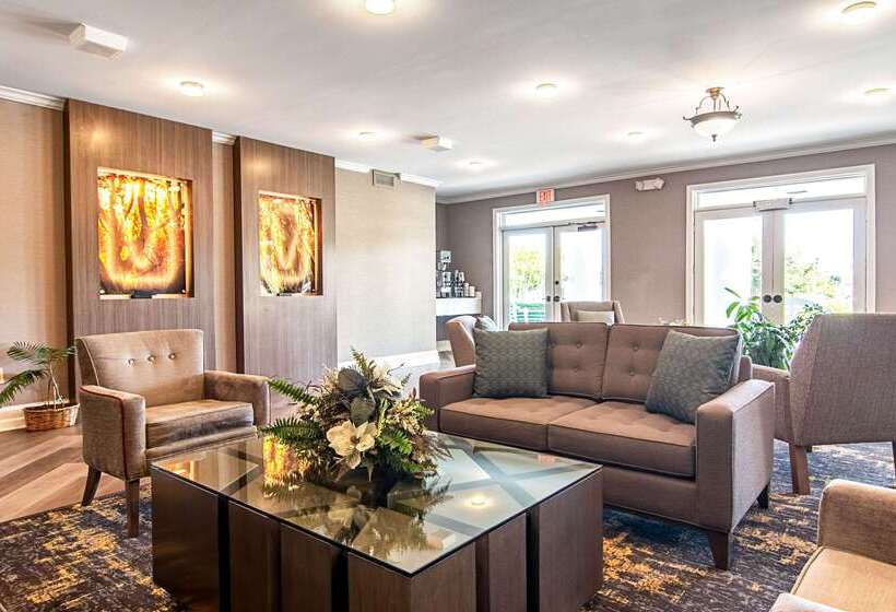 هتل Clarion Inn Willow River