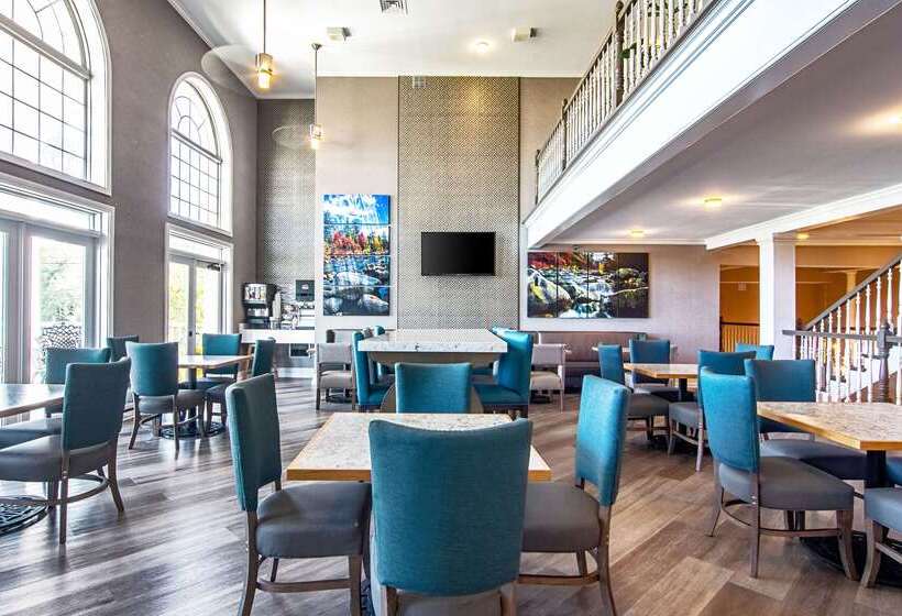 هتل Clarion Inn Willow River