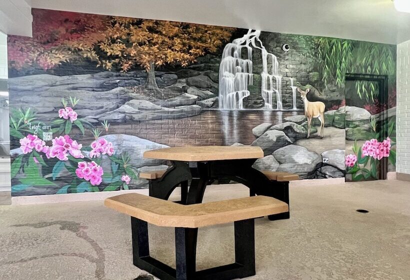 هتل Clarion Inn Willow River