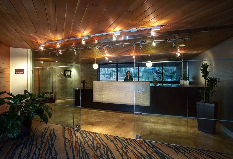 호텔 Cliff Lodge And Spa