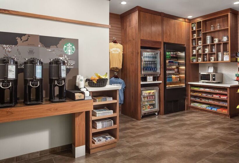 فندق Doubletree By Hilton Claremont