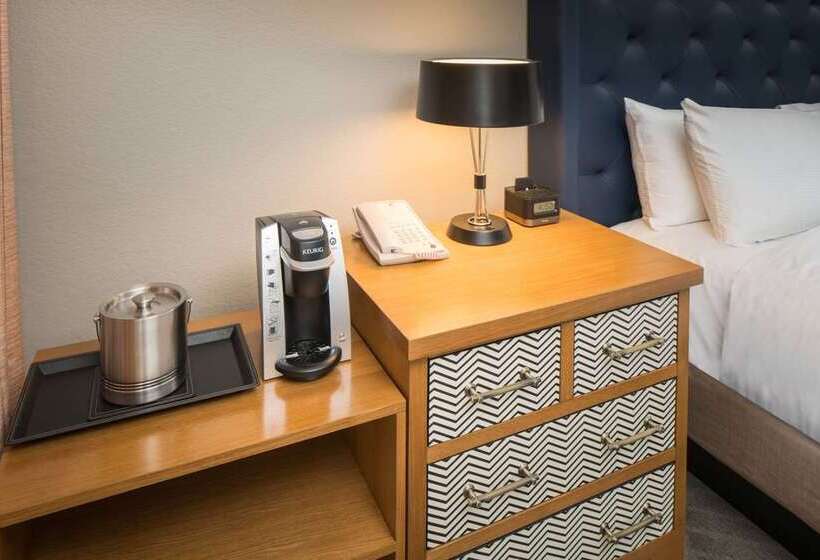 فندق Doubletree By Hilton Gainesville