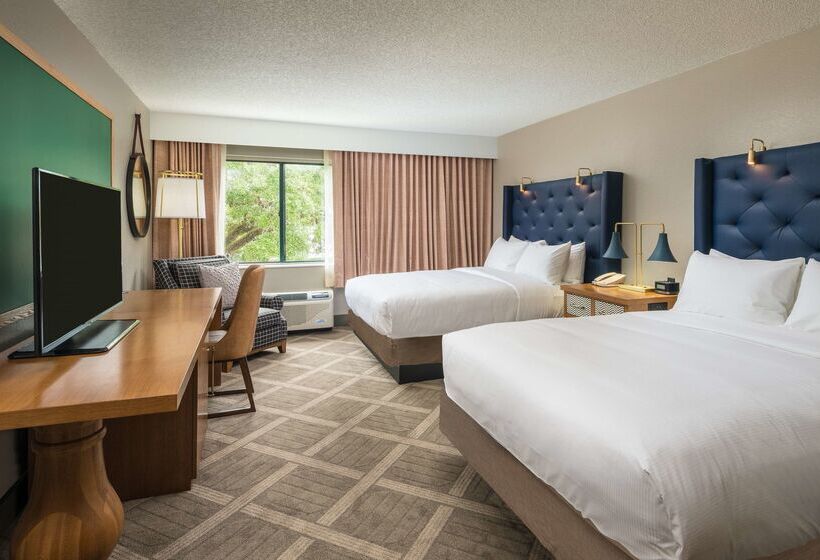 فندق Doubletree By Hilton Gainesville