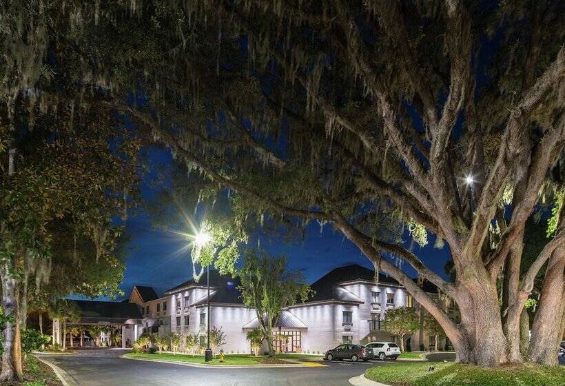 هتل Doubletree By Hilton Gainesville