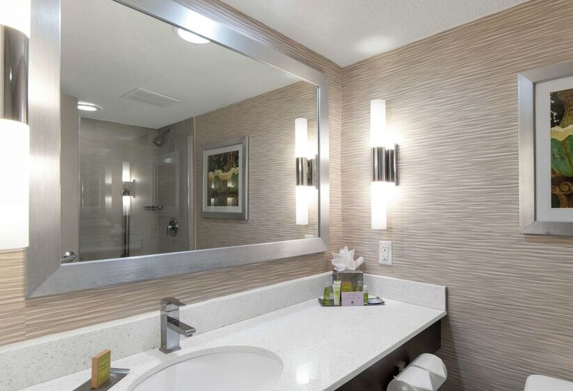 Doubletree By Hilton Hotel Jacksonville Airport