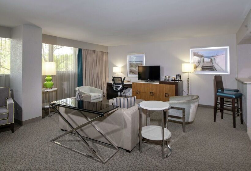Doubletree By Hilton Hotel Jacksonville Airport