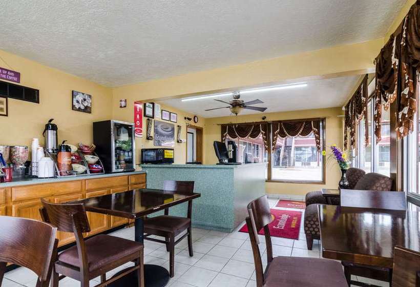 فندق Econo Lodge