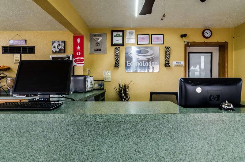 فندق Econo Lodge