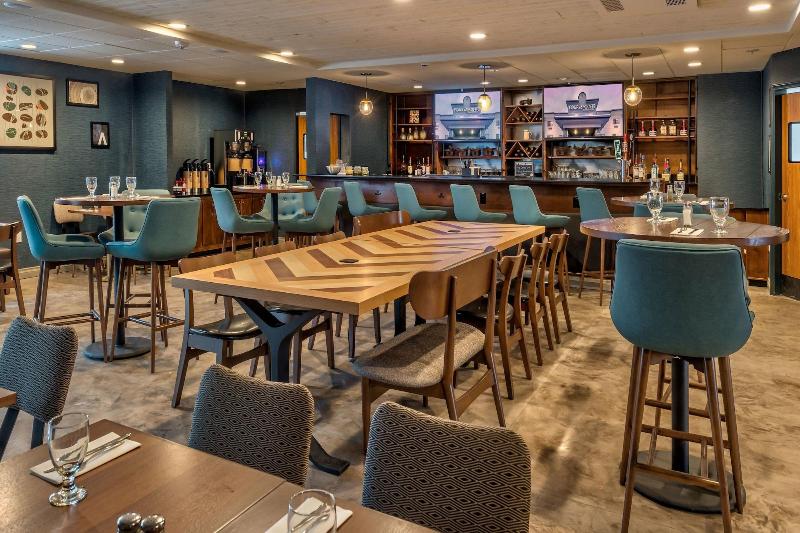 هتل Four Points By Sheraton Anchorage Downtown